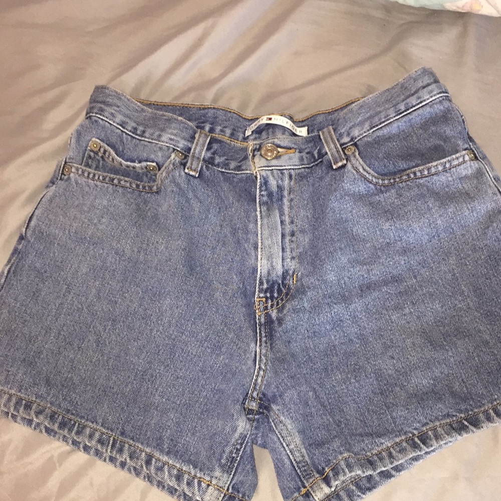 Tommy Hilfiger High-Waisted Shorts